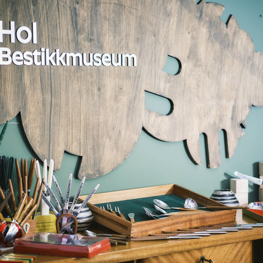 Hol Bestikkmuseum